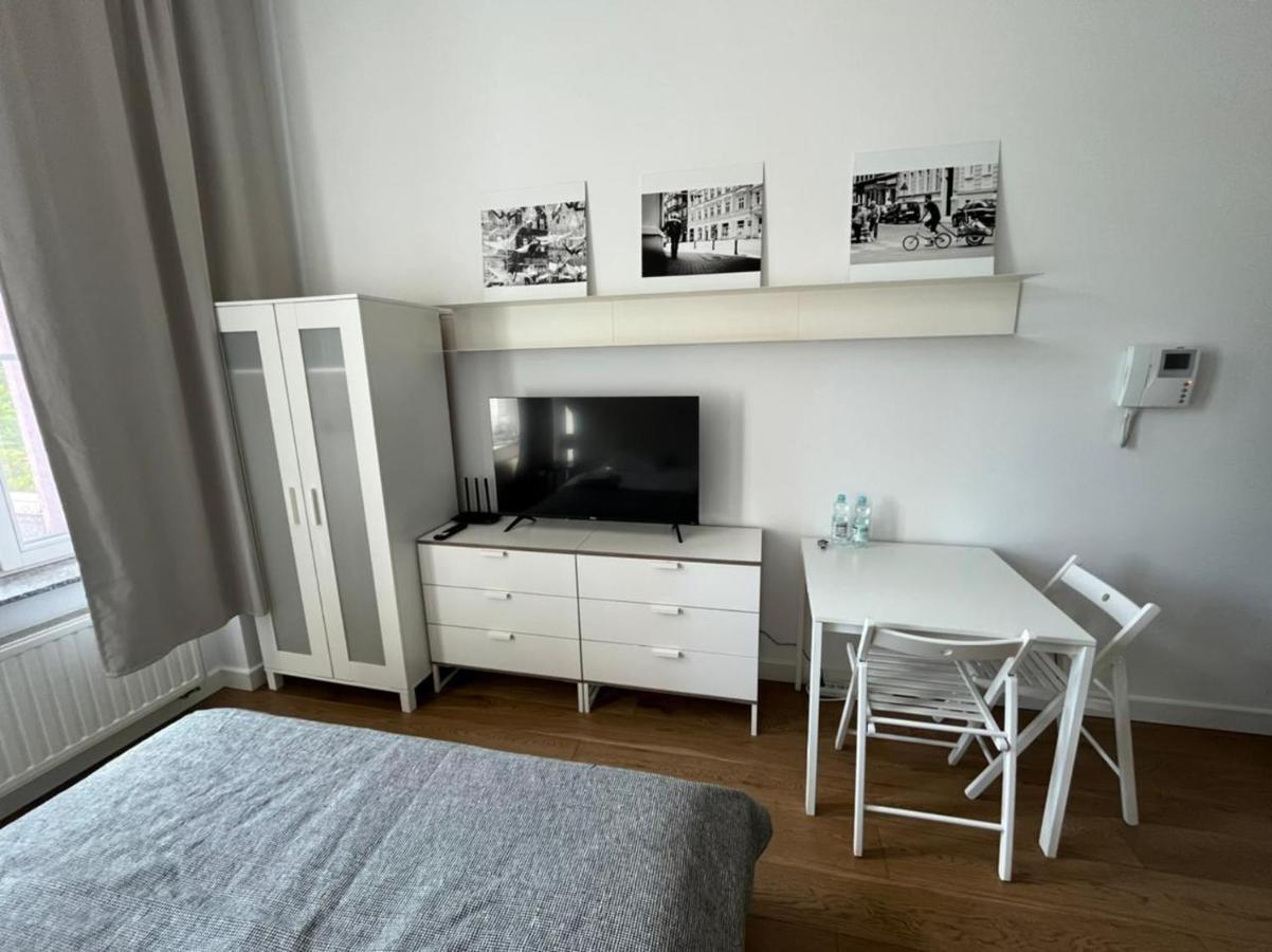 Komfortowy Apartament W Samym Centrum Wroclawia Apartment Bagian luar foto