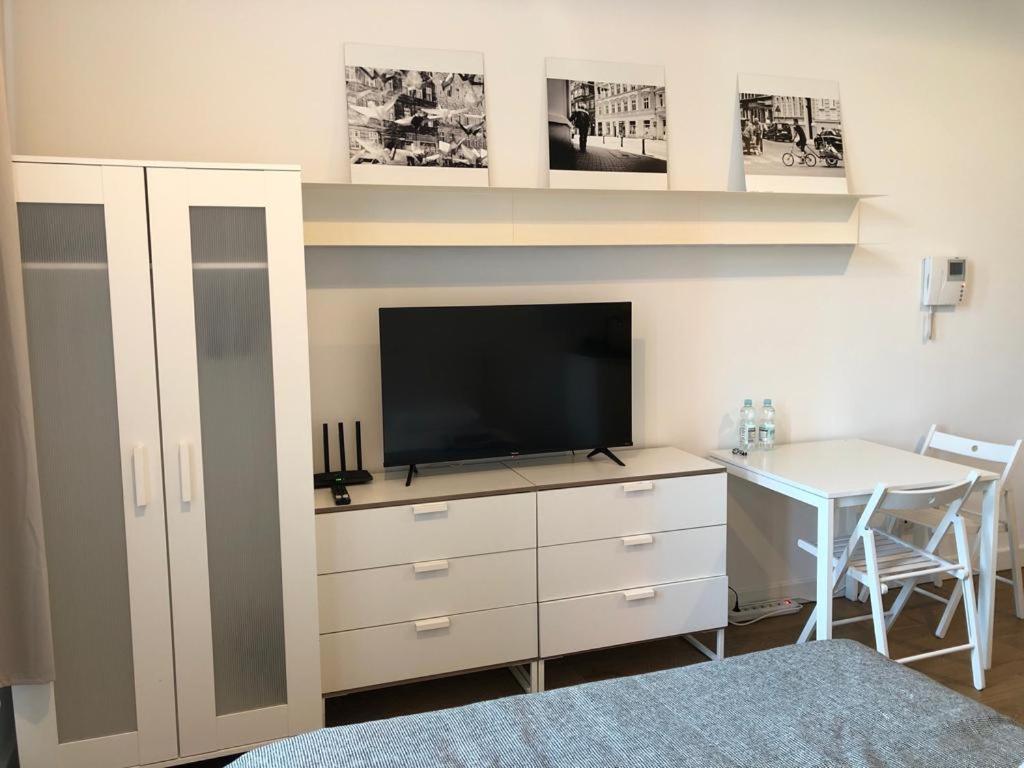 Komfortowy Apartament W Samym Centrum Wroclawia Apartment Bagian luar foto